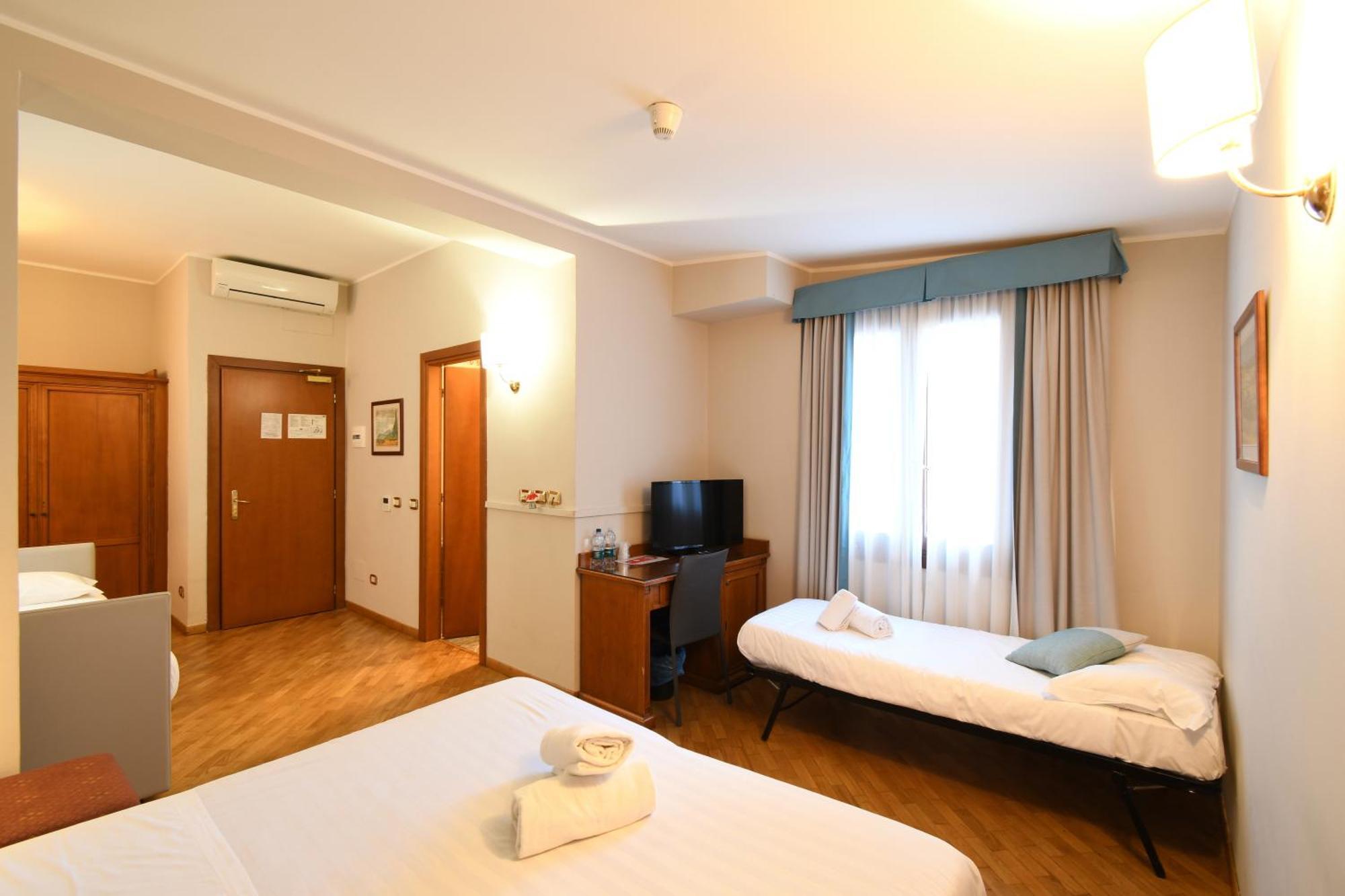 Hotel Cavour ราปาลโล ภายนอก รูปภาพ