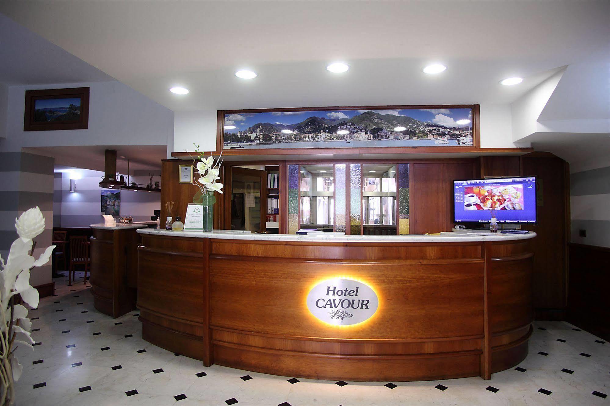 Hotel Cavour ราปาลโล ภายนอก รูปภาพ